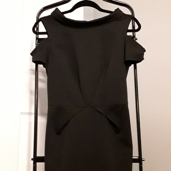 Black 60's style body-con wiggle dress - Picture 2 of 4